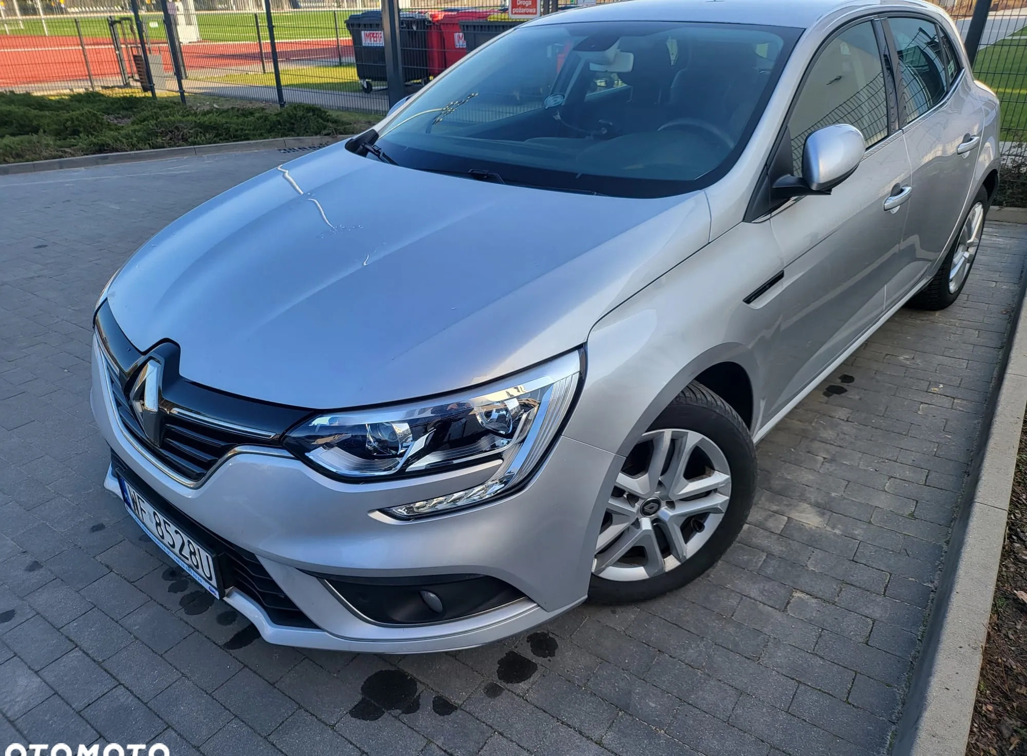 Renault Megane cena 47500 przebieg: 84376, rok produkcji 2020 z Marki małe 596